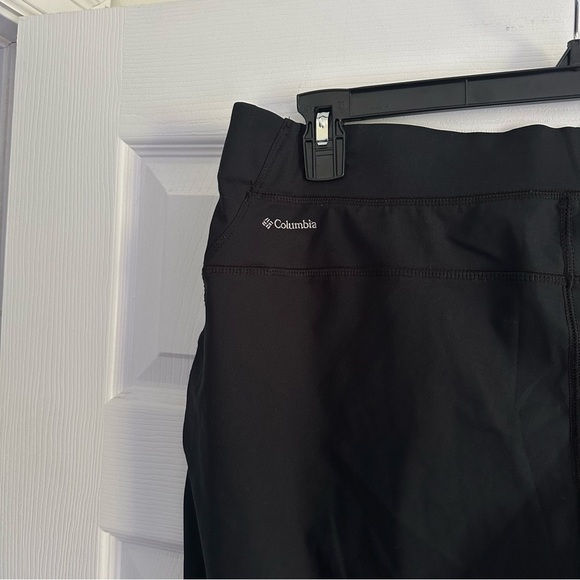 Size XL Columbia Women's Back Beauty High-Rise Omni Shield Water Resistant Pants - Picture 6 of 7